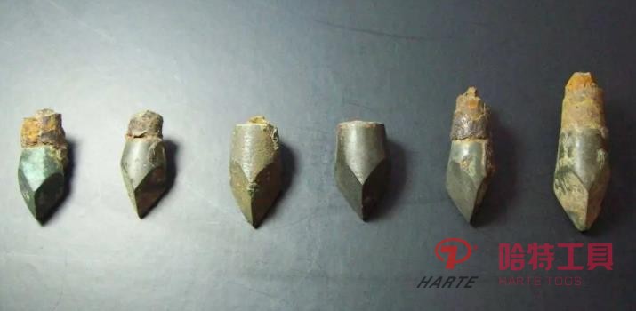 公元前28～前20世纪，就已出现黄铜锥和紫铜的锥、钻、刀